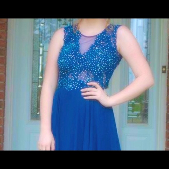 Women’s Prom Dress - Picture 2 of 7
